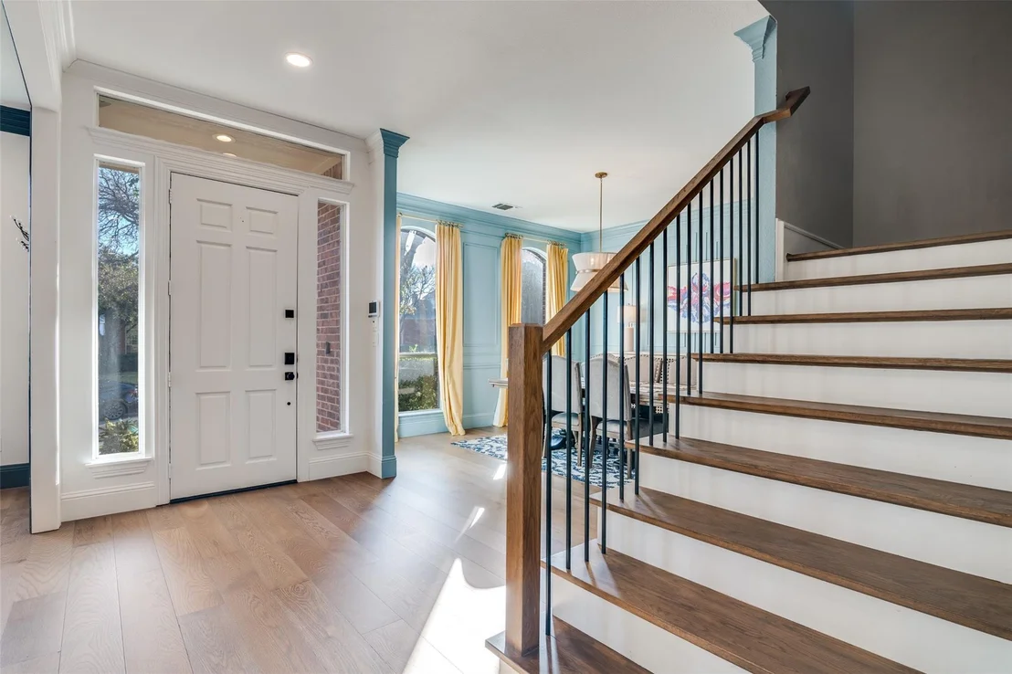 Photo of 8005 Rosemont Drive