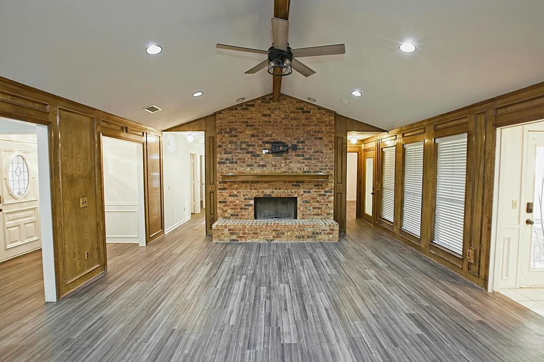 Photo of 1700 Huron Trail