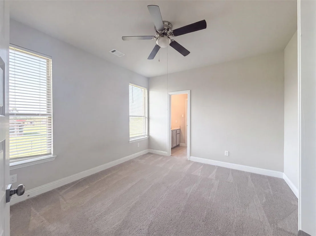 Photo of 1208 Redbud Street