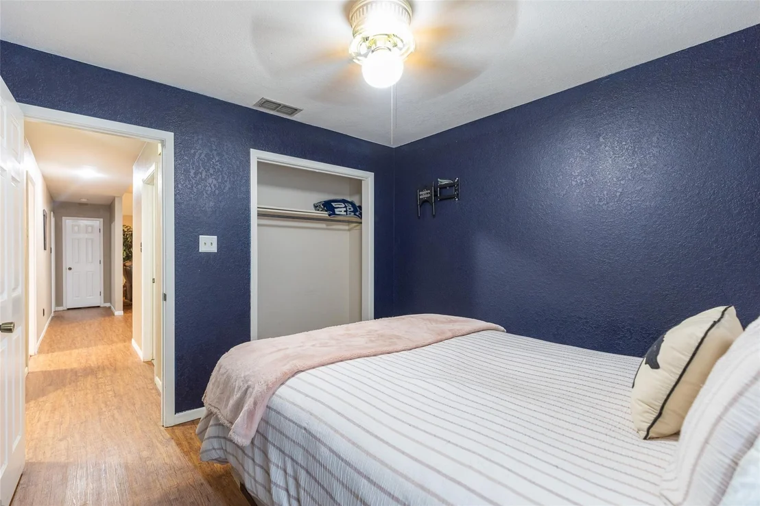 Photo of 3166 Constitution Avenue