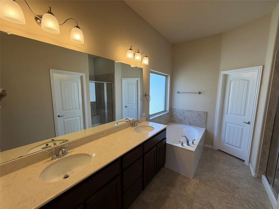 Photo of 3912 Gennaker Drive