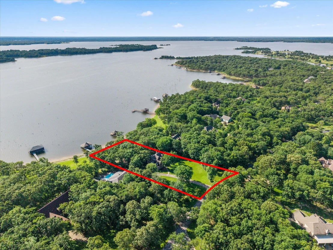 Photo of 1222 Private Road 5980
