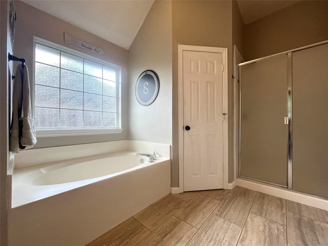 Photo of 106 Meadowlark Drive