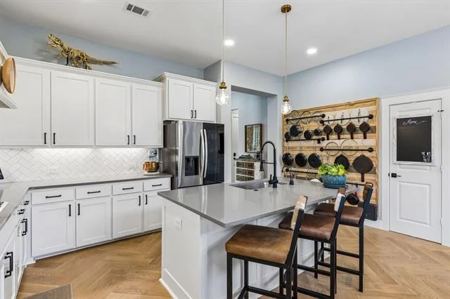 Photo of 5717 Riverside Lane