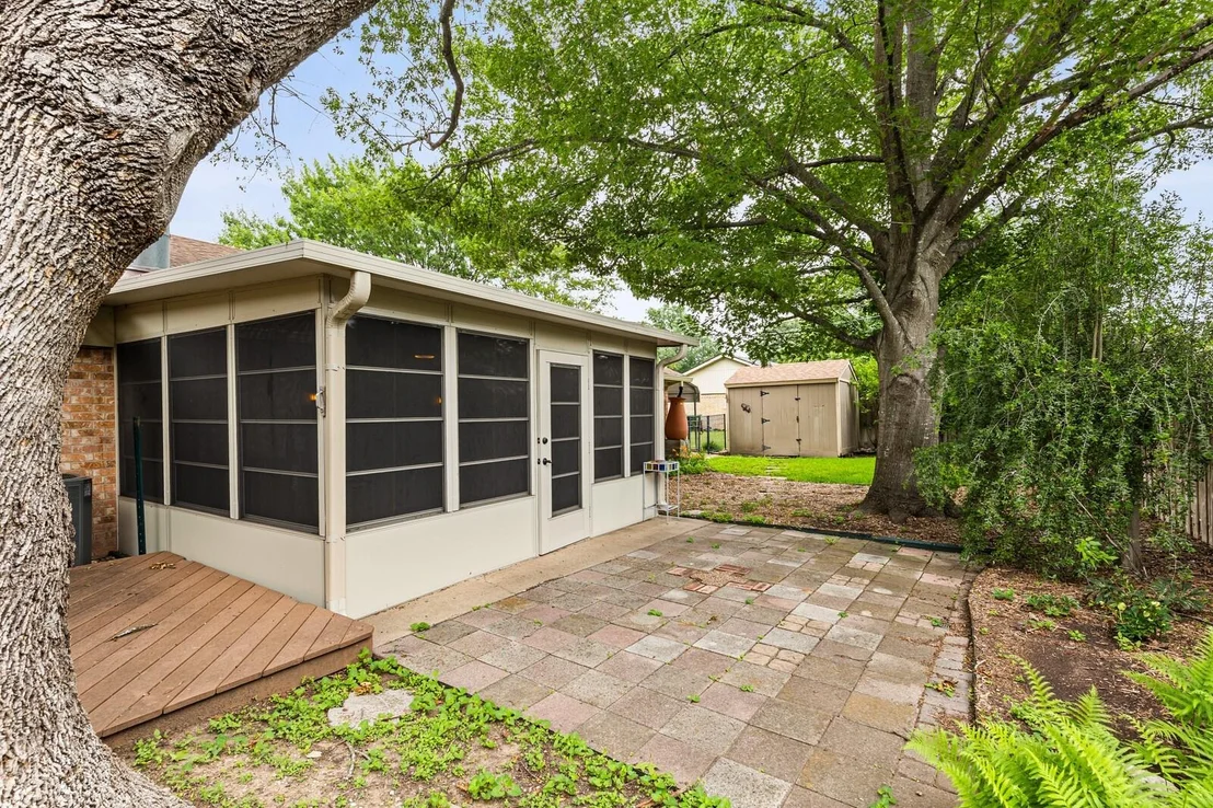 Photo of 7100 Canterbury Drive
