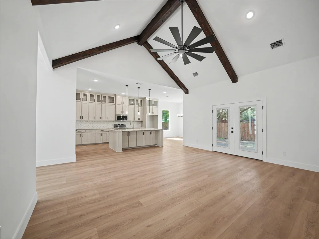 Photo of 115 Dennis Drive