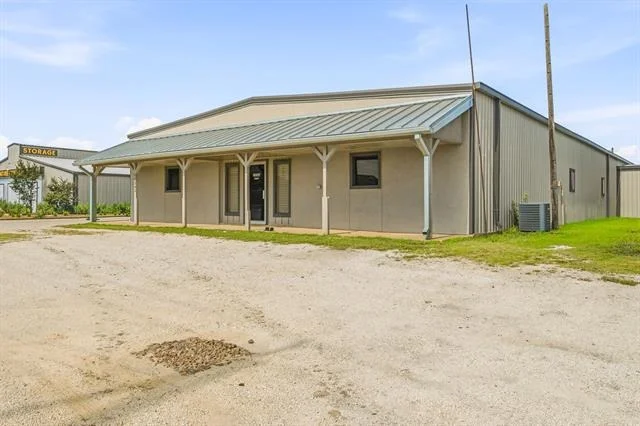 Photo of Unit A at 1024 Us-377