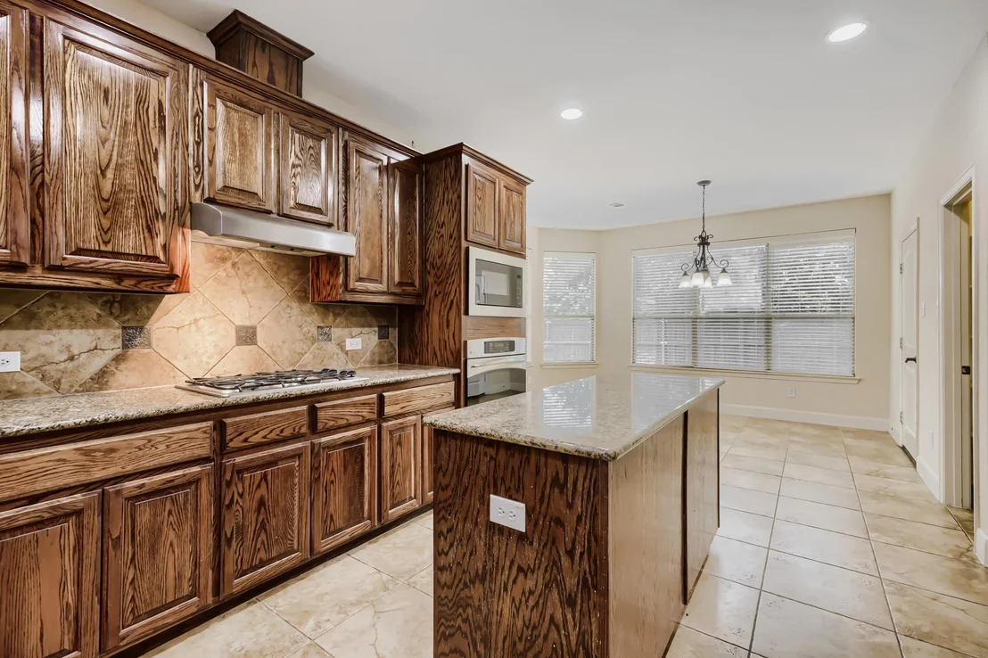 Photo of 710 Calaveras Court