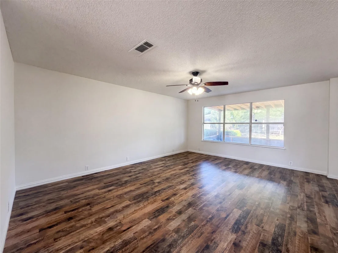 Photo of 4325 Falcon Drive