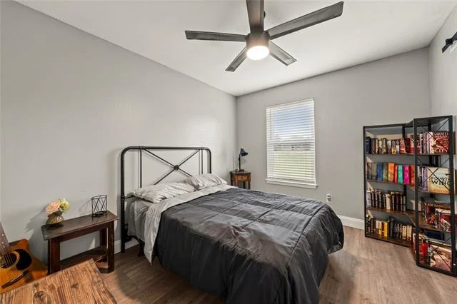 Photo of 837 W 3rd Street