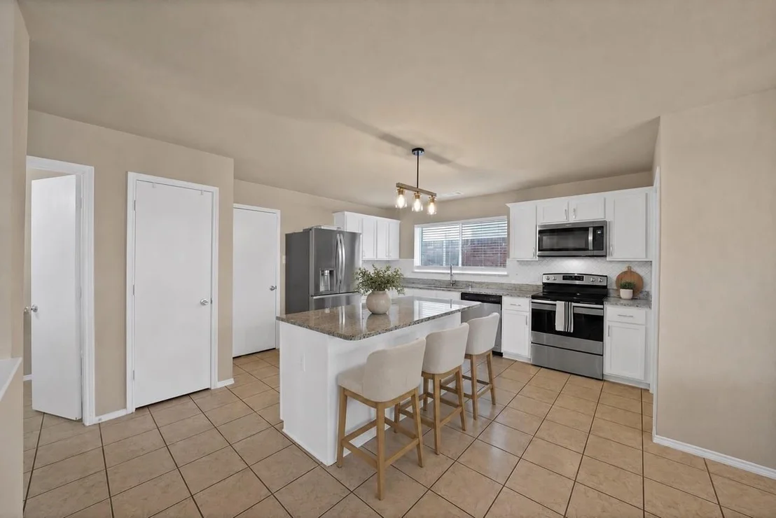 Photo of 3201 Hoover Drive
