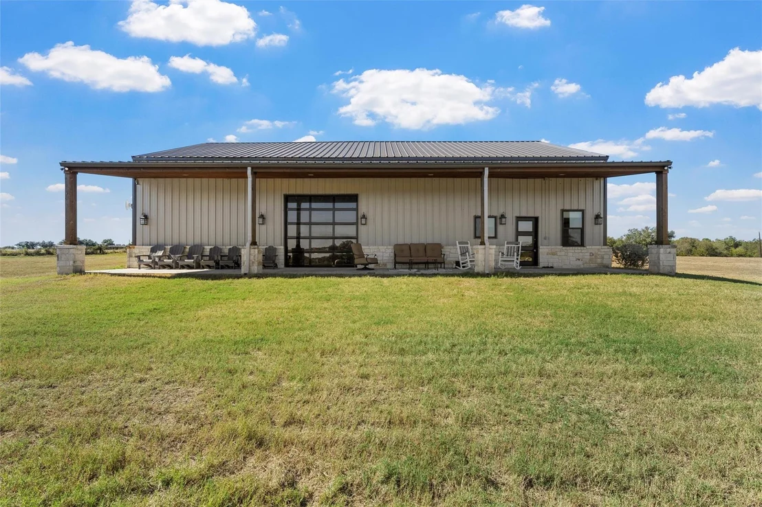 Photo of 684 County Road 473
