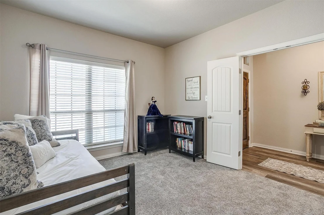 Photo of 1023 Saint Andrews Drive