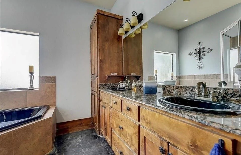 Photo of 9494 Waide Road