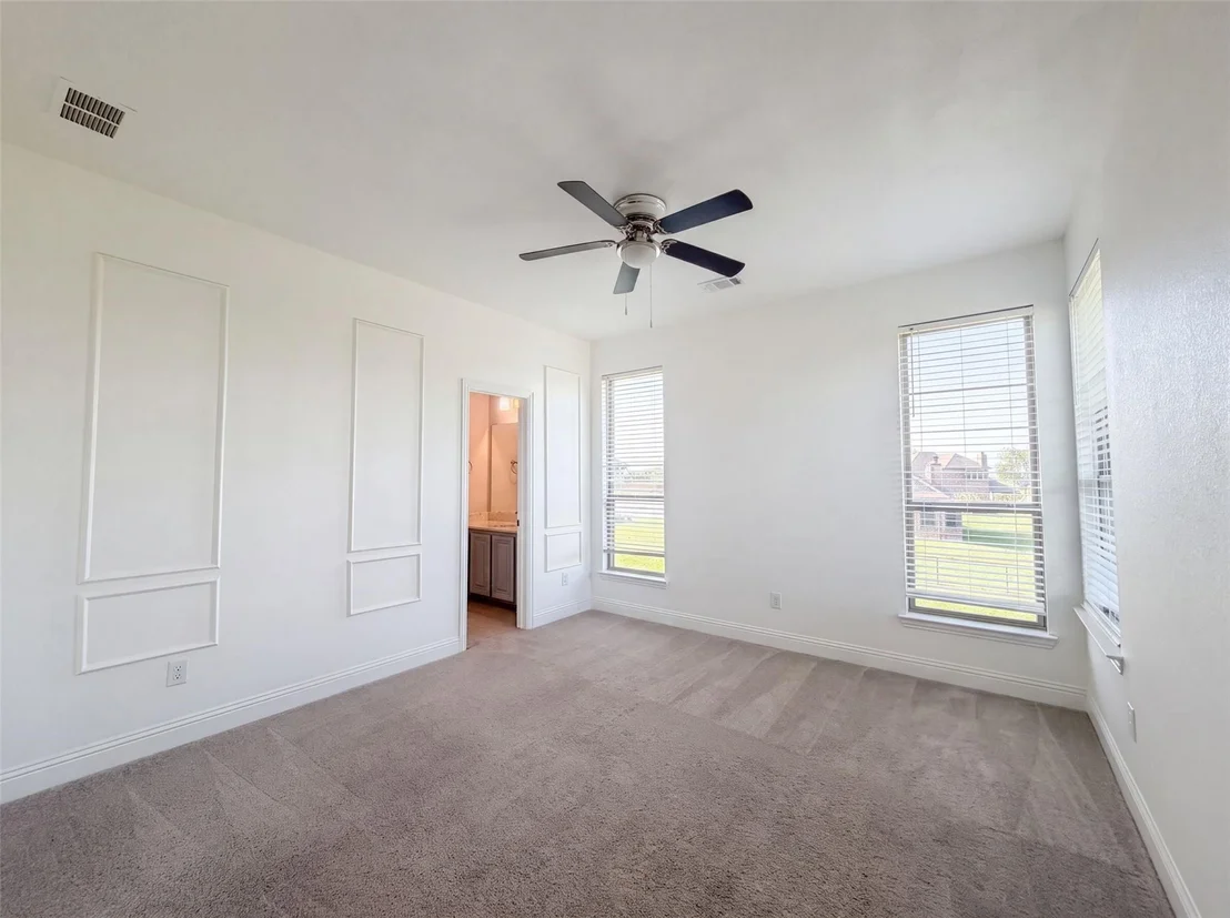 Photo of 1208 Redbud Street