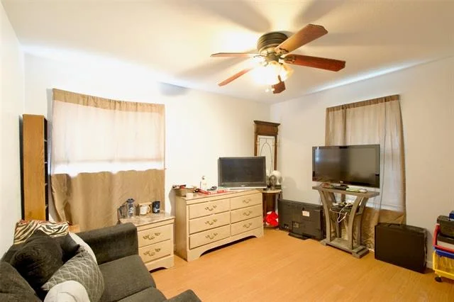 Photo of 6306 Landmark Drive