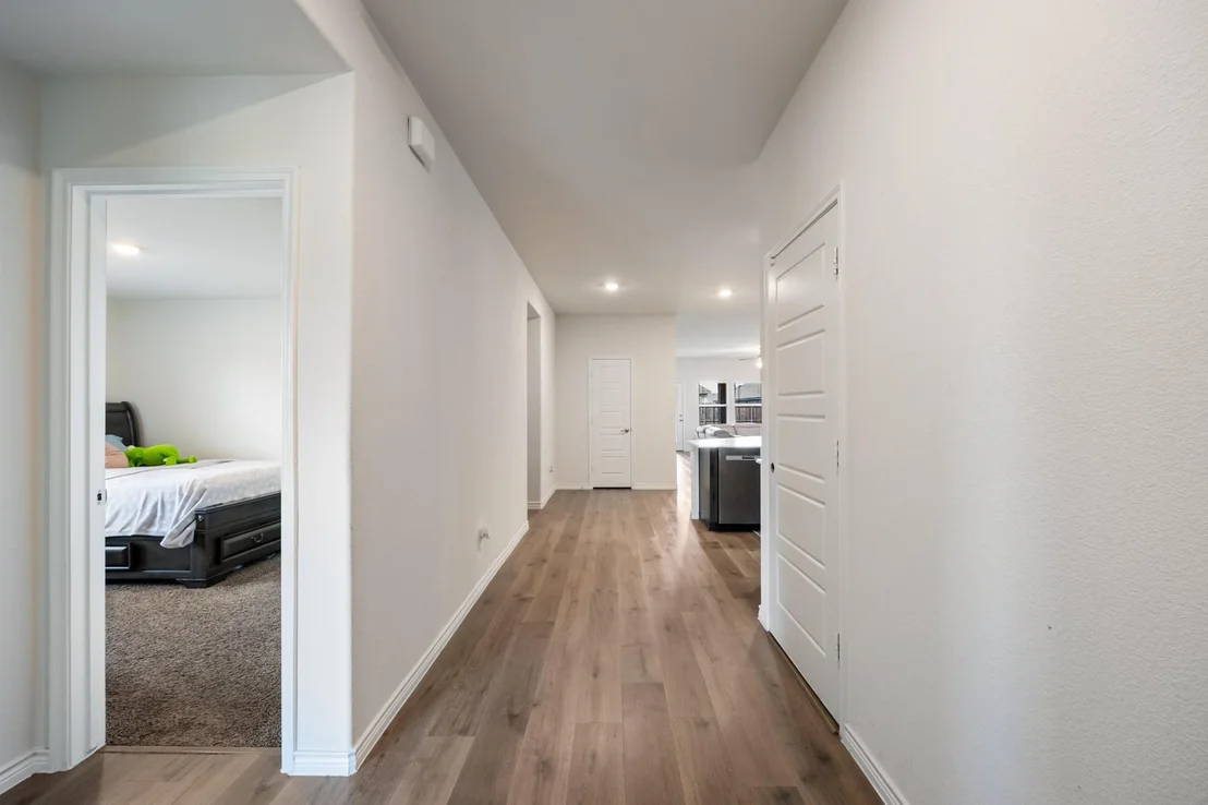 Photo of 307 Warbler Way