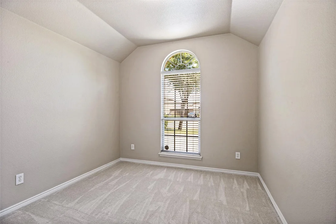 Photo of 1616 Nestledown Drive