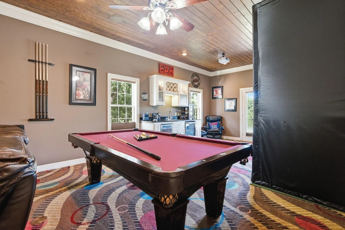 Photo of 10936 Deer Creek Drive