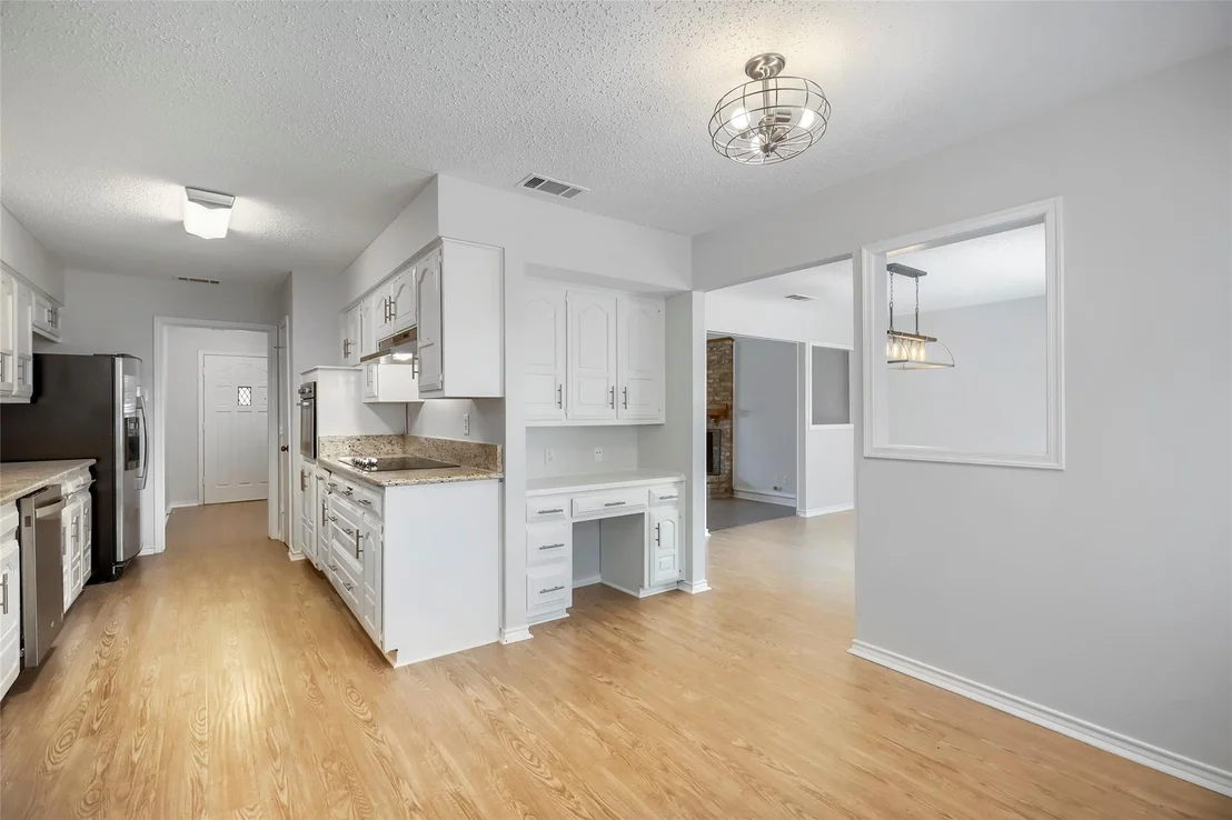 Photo of 814 Oakbluff Drive