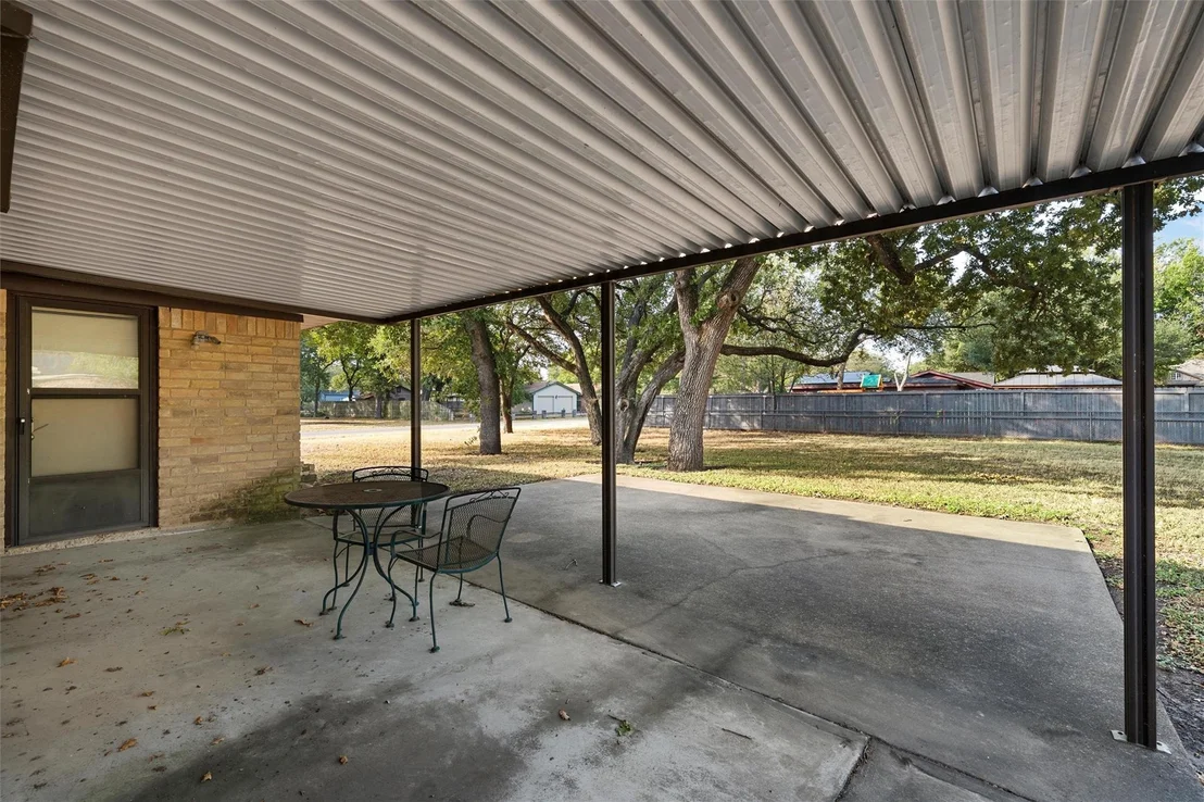 Photo of 400 N Walnut Street