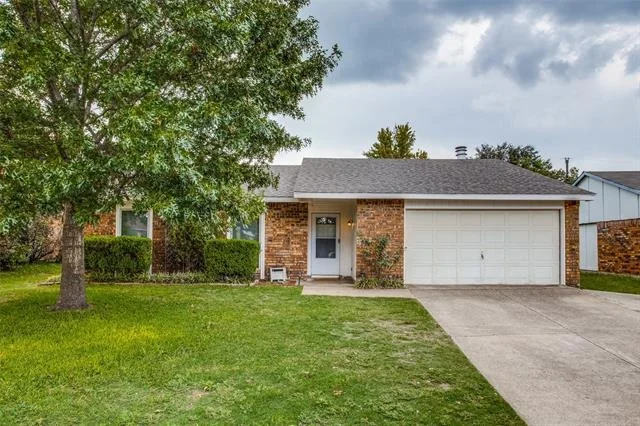 Photo of 724 Meadow Mead Drive