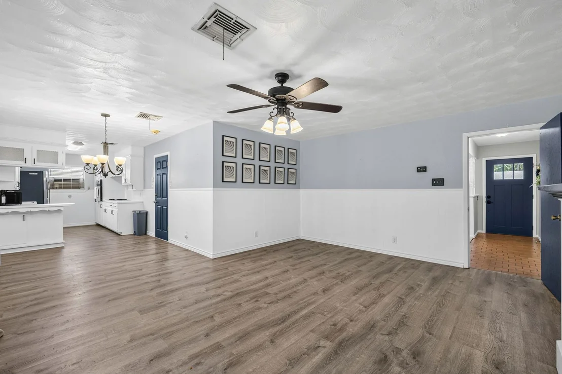 Photo of 2113 David Drive