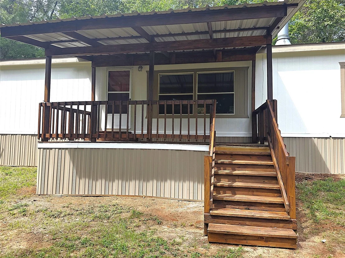 Photo of 942 Balmorea Drive