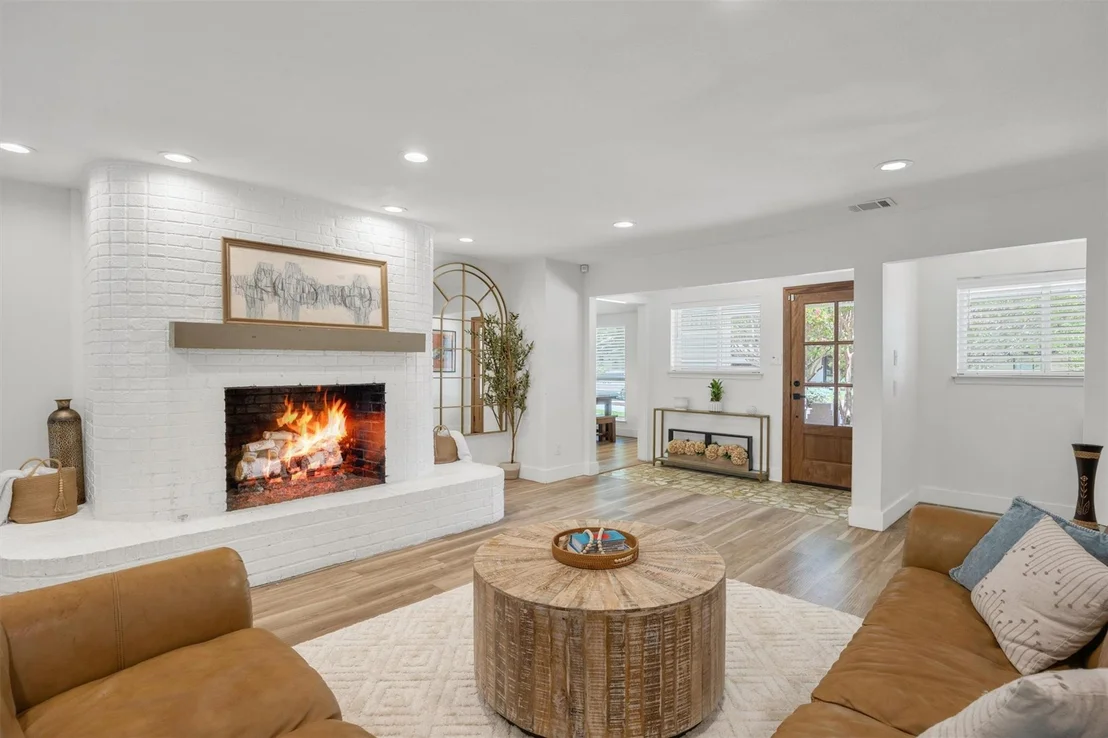 Photo of 9612 Atherton Drive