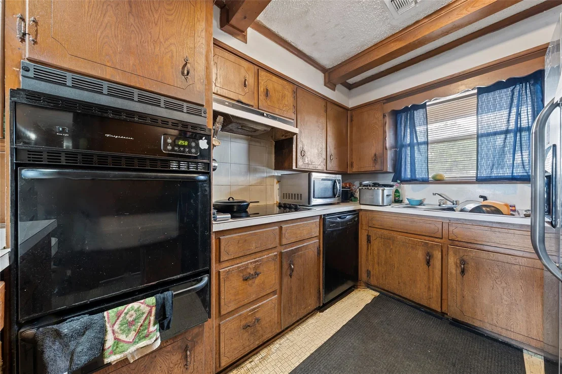 Photo of 1815 Mahalia Drive