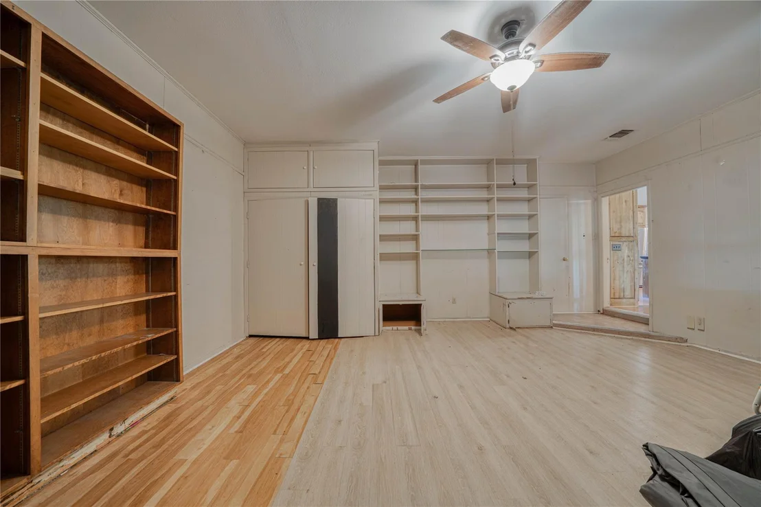 Photo of 1006 Rikkity Lane