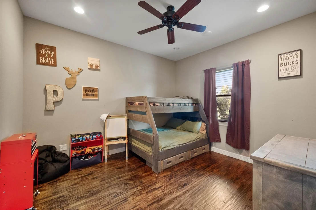 Photo of 606 Sunset Point