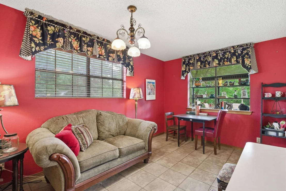 Photo of 6146 County Road 334