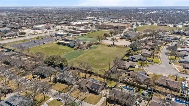 Photo of 203 Oak Forest Trail
