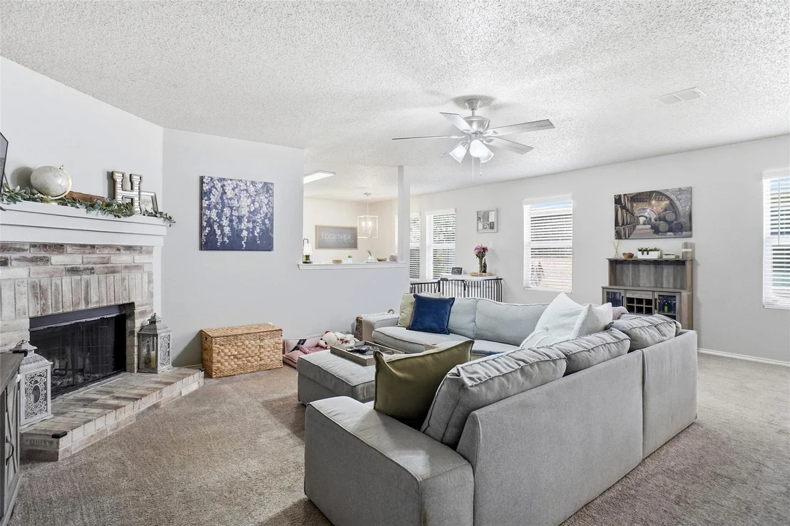 Photo of 2208 Maple Drive