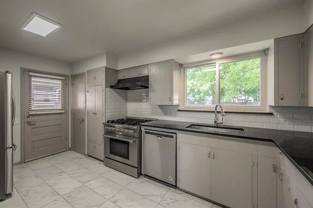 Photo of 4411 Merrell Road