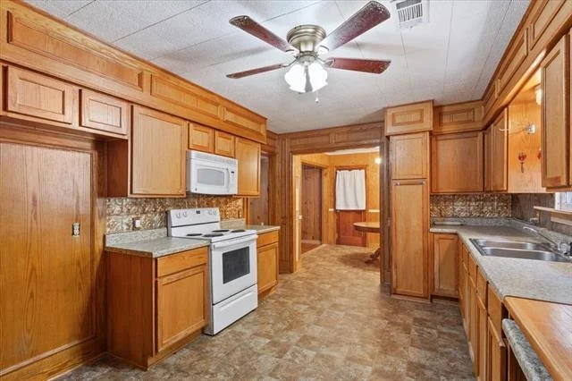 Photo of 9542 Heritage Parkway