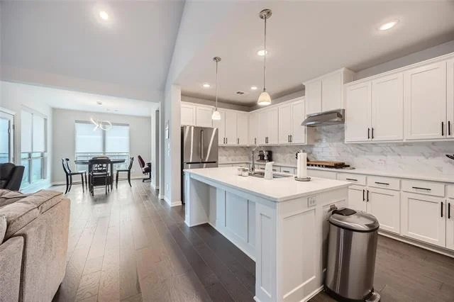 Photo of 6029 Mapleshade Way