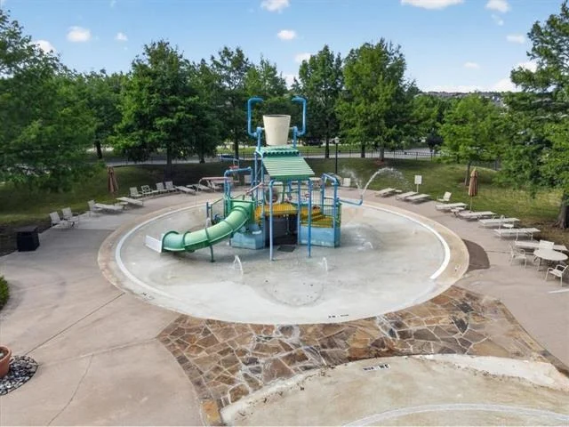 Photo of 9124 Peace Street
