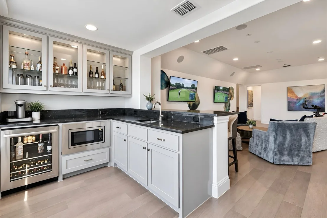 Photo of 818 Brett Drive