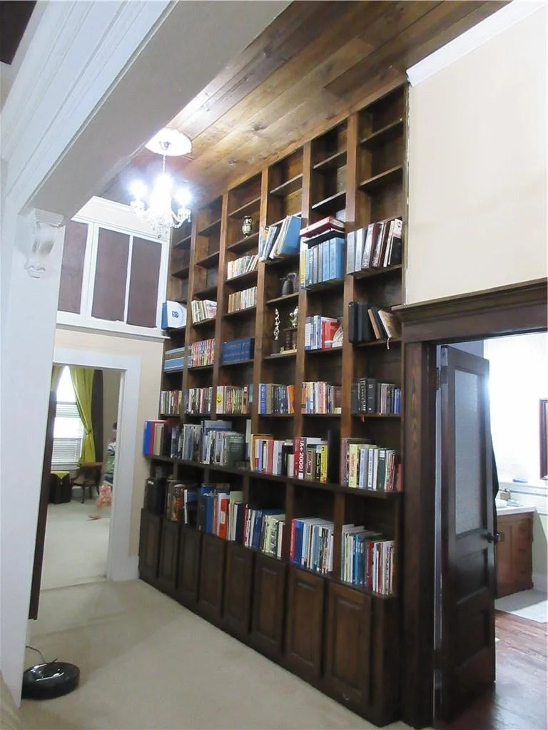 Photo of 201 Live Oak Street