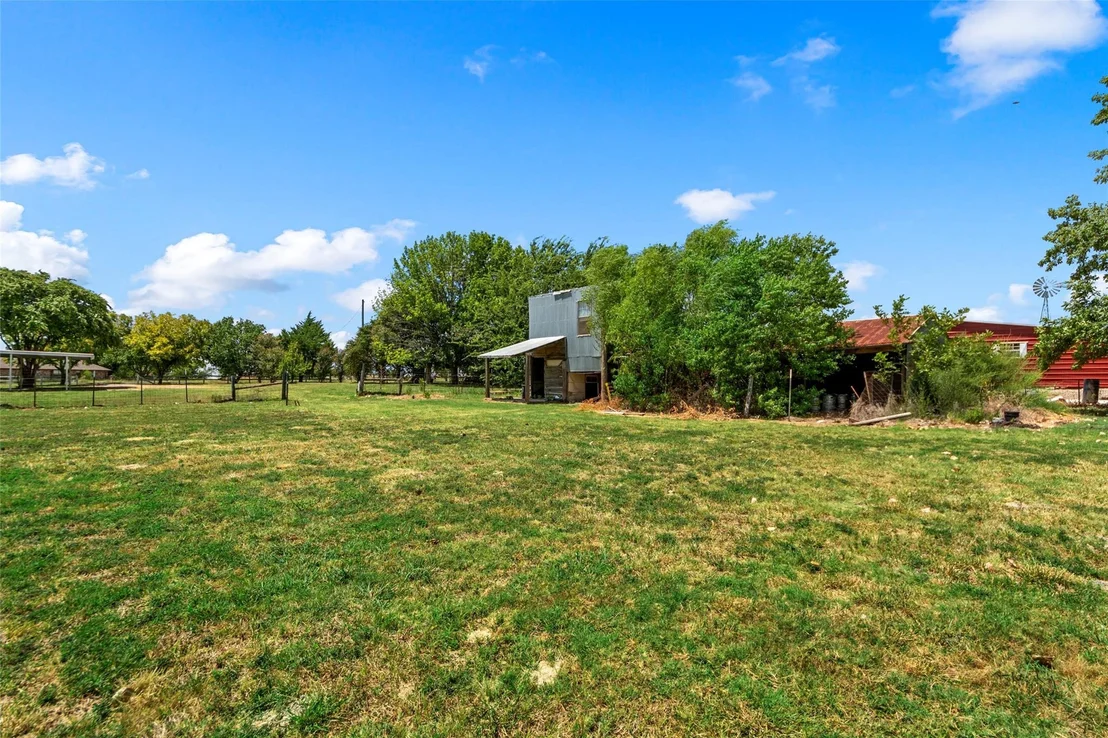 Photo of 16612 Scenic Circle