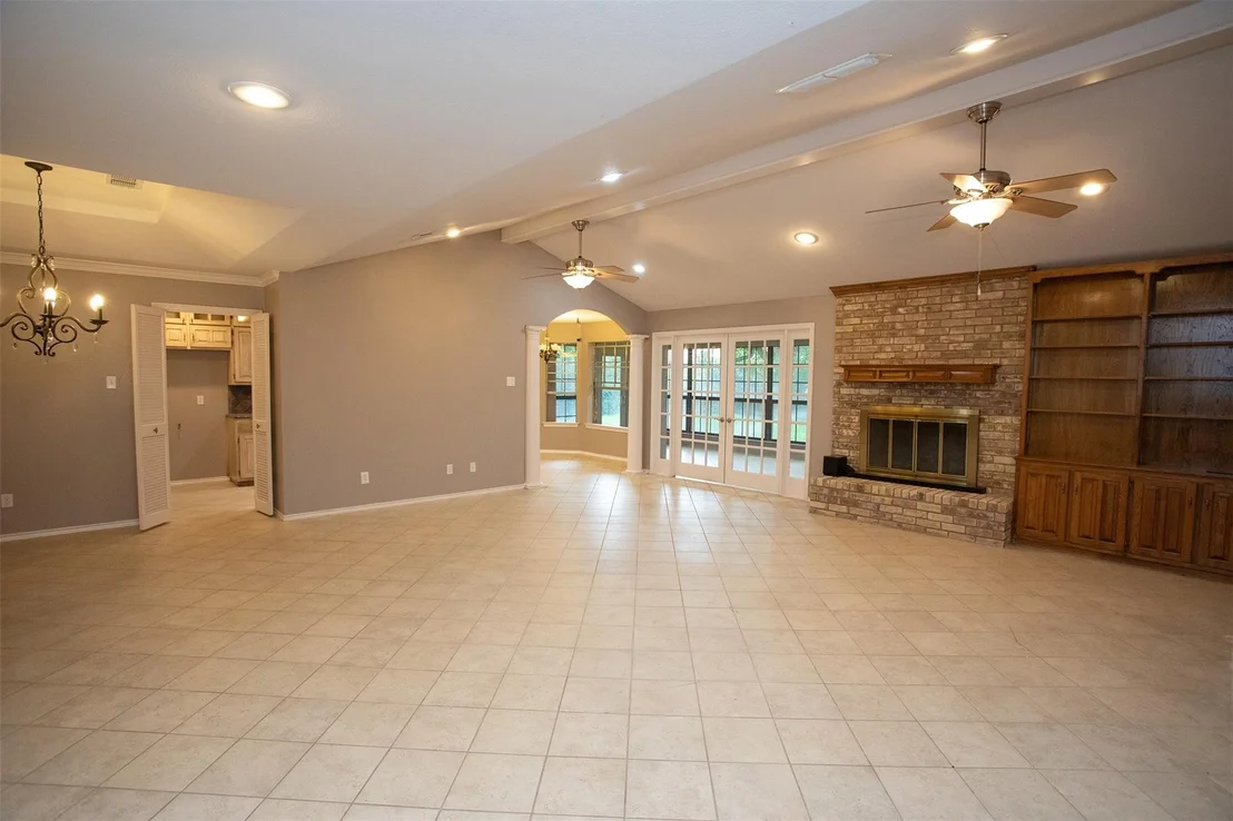 Photo of 1305 Cliff Drive