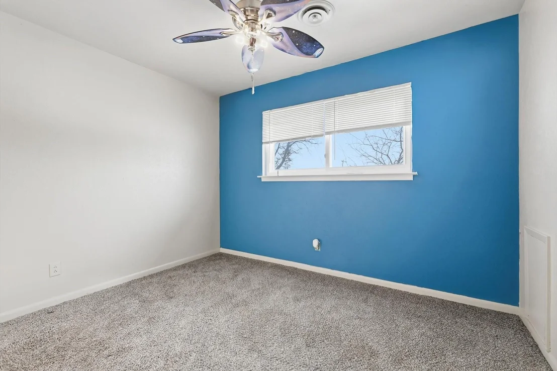 Photo of 107 N 7th Street