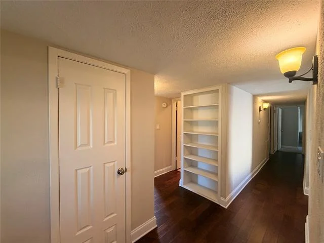 Photo of 332 Willow Springs Drive