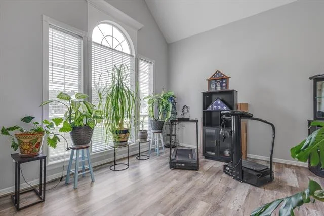 Photo of 1625 Lakeshore Drive