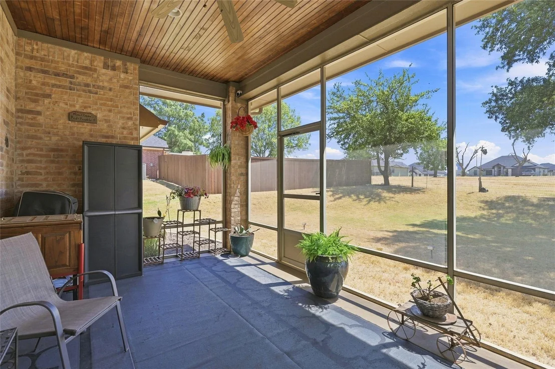Photo of 6909 Westover Drive
