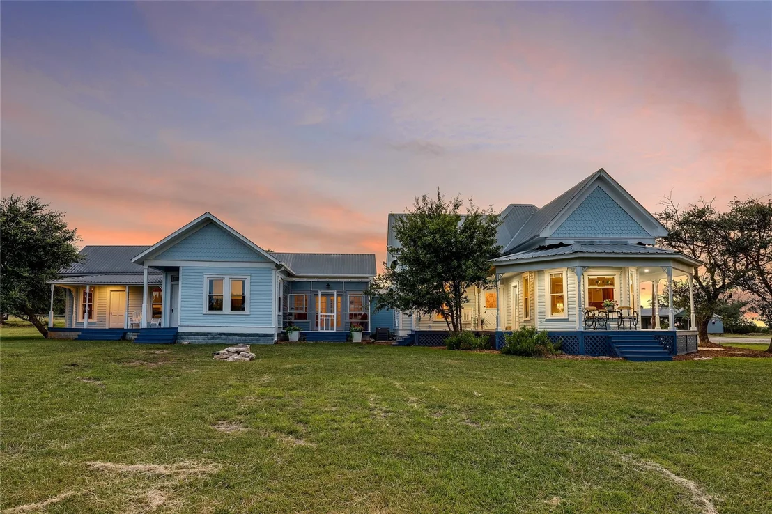 Photo of 13471 Cedar Valley Road
