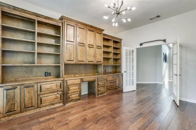 Photo of 18 Hideaway Court