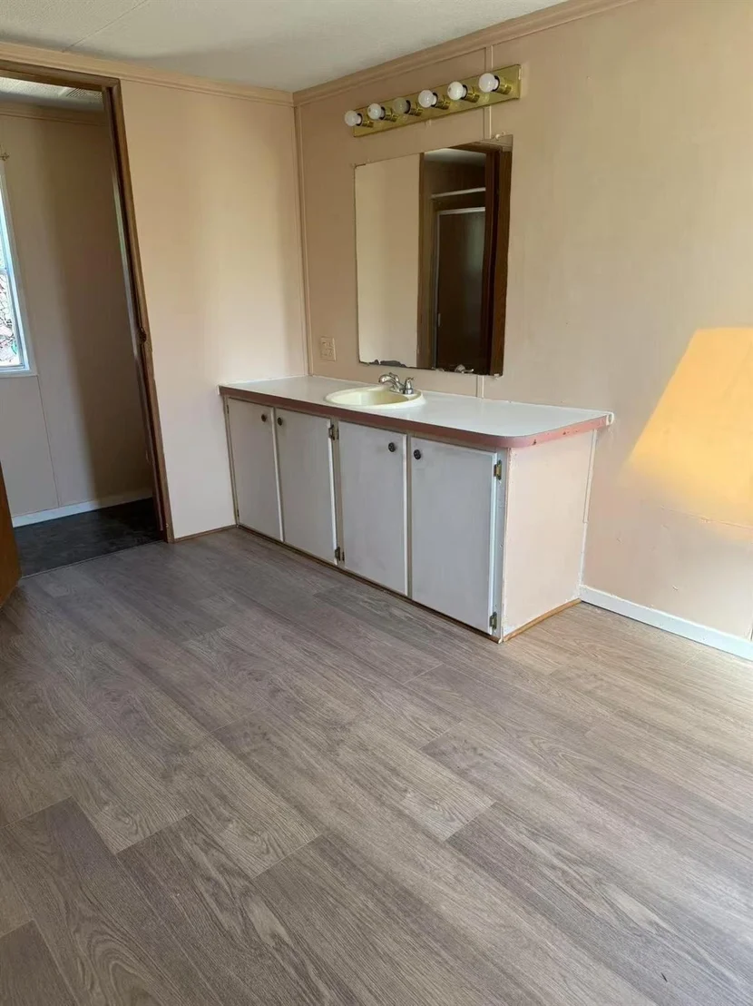 Photo of 1000 Sundance Drive
